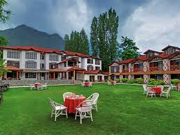 Srinagar Hotel